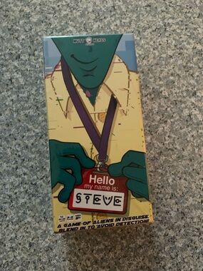 NEW Hello My Name Is Steve Game Nutt Heads Brands Aliens Area 51 Alien UFO 11z